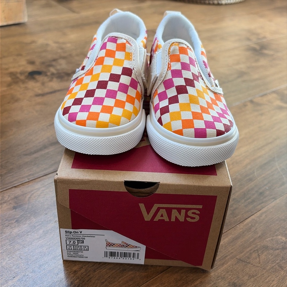 Brand New in Box Vans Slip-On Sneakers Toddler Size 7